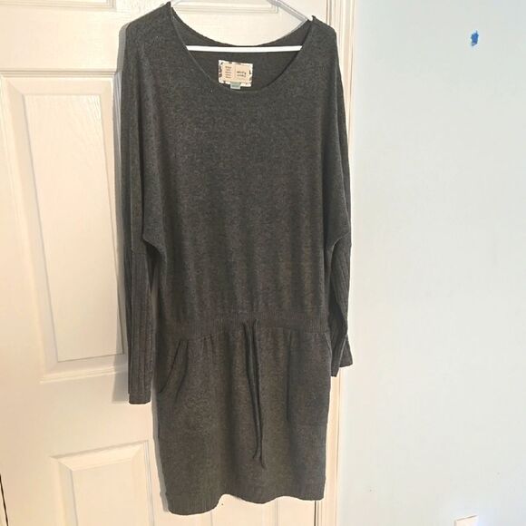 Anthropologie Gray Knit Dress - Picture 1 of 8